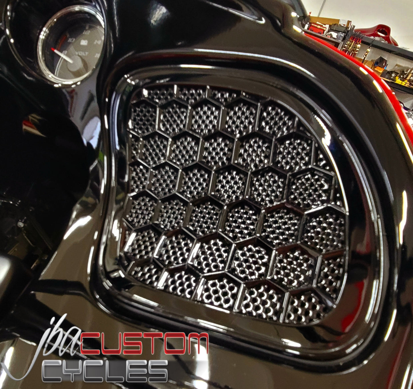 HIVE '15-23 ROAD GLIDE SPEAKER GRILL INNER FAIRING SET